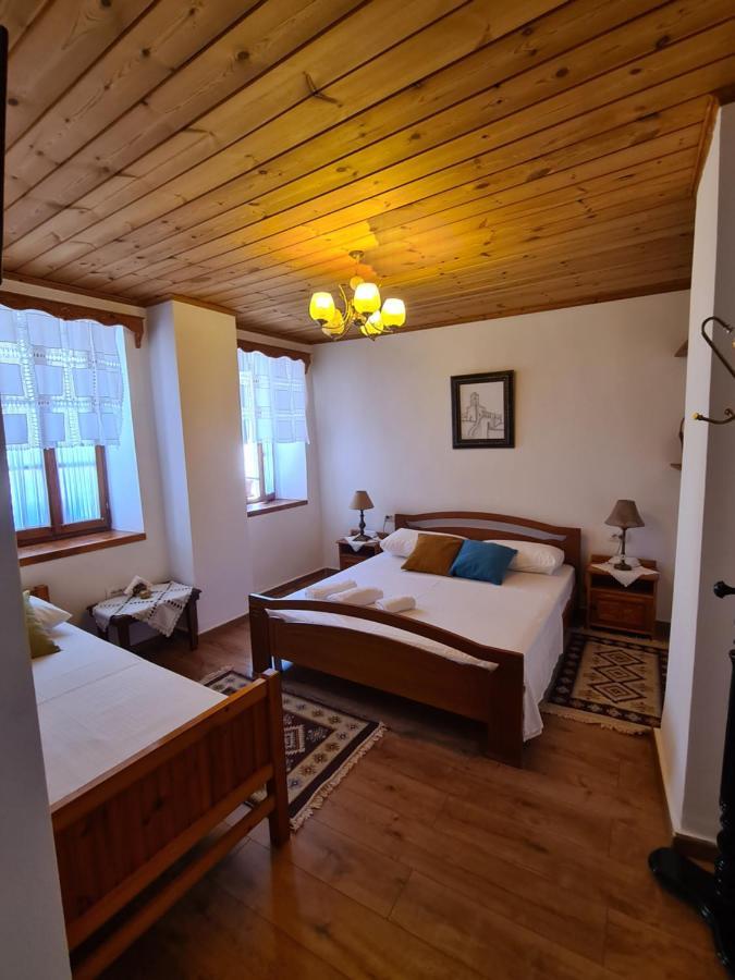 Santa Room-Old Bazaar Center-Gjirokaster Bagian luar foto