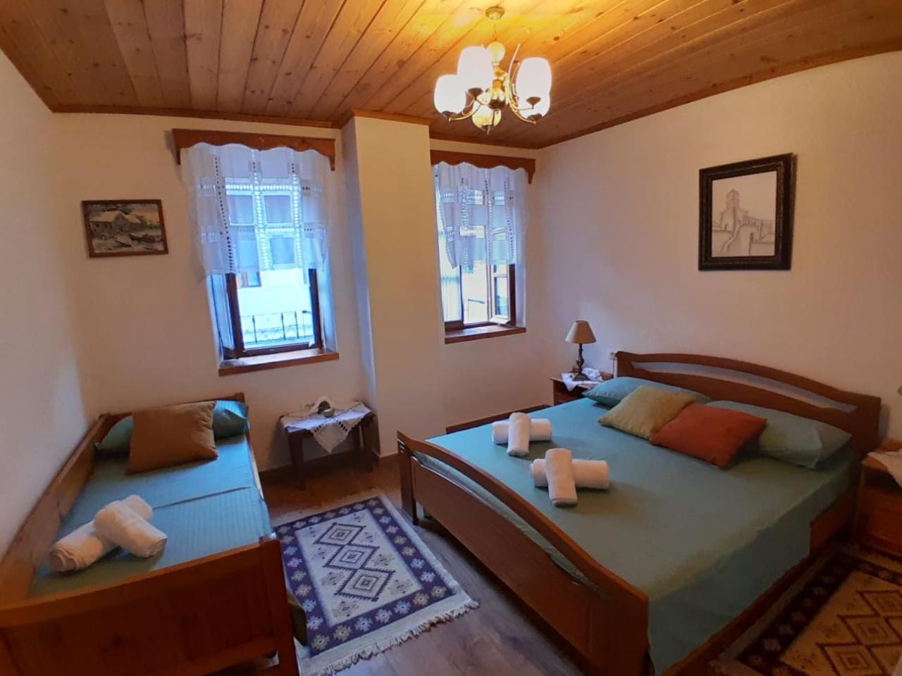 Santa Room-Old Bazaar Center-Gjirokaster Bagian luar foto