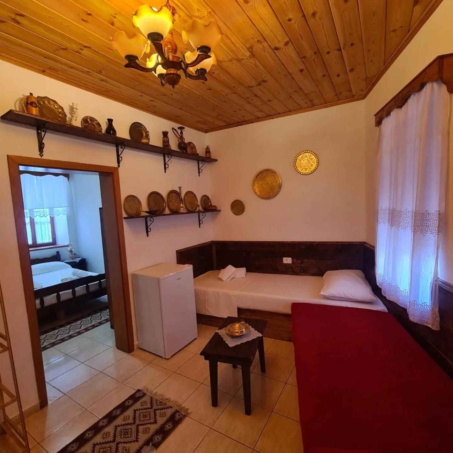 Santa Room-Old Bazaar Center-Gjirokaster Bagian luar foto